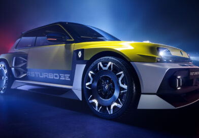Renault’s Turbo Hatchback EV Draws Attention Despite $176,000 Price Tag
